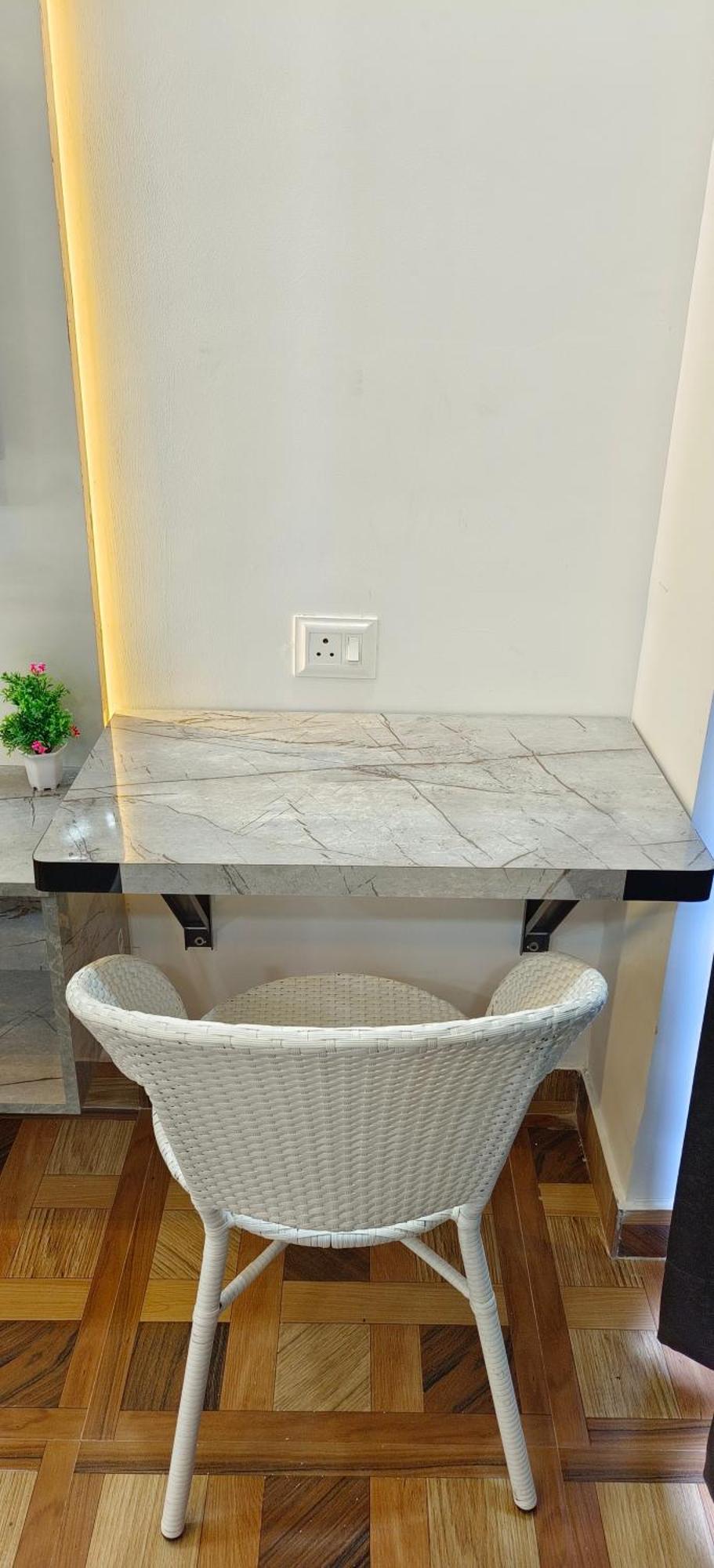Aarohi Studio Hotels Ghaziabad Luaran gambar